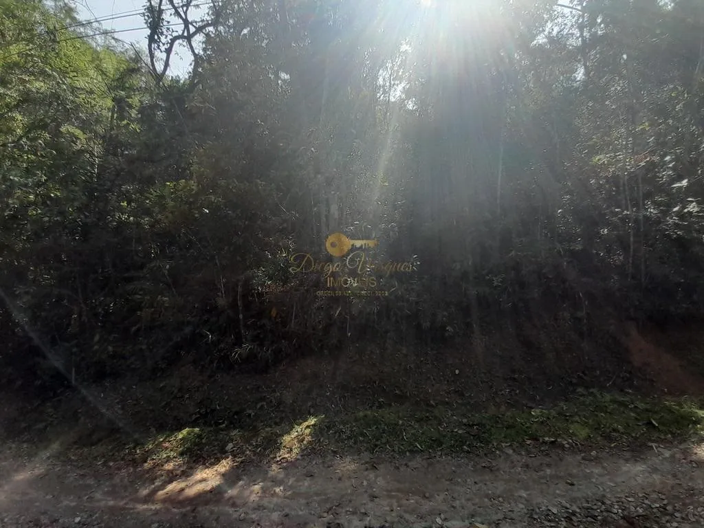 Imagem Terreno para Venda em Teresópolis / RJ no bairro Vargem Grande