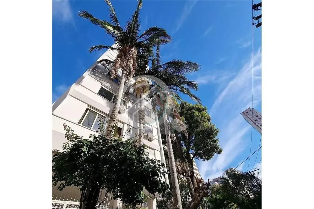 Imagem Maravilhoso apartamento recentemente revitalizado e reformado com 120 m2 privativos, 3 amplos e sile...