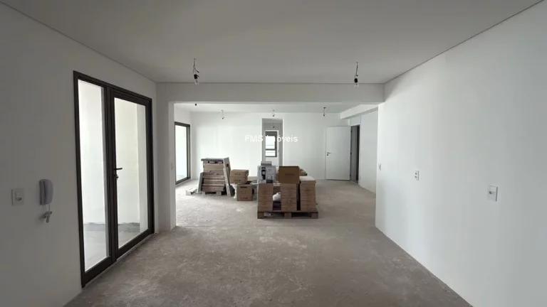 Imagem Apartamento com 3 suítes próximo a Av. Ibirapuera.