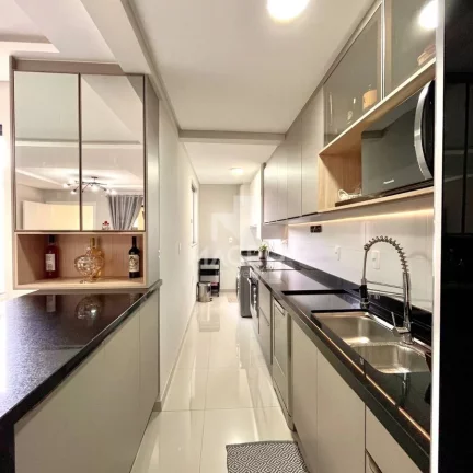 Imagem Casa Geminada I Baependi I 3 quartos (1 suíte) | 131m²
