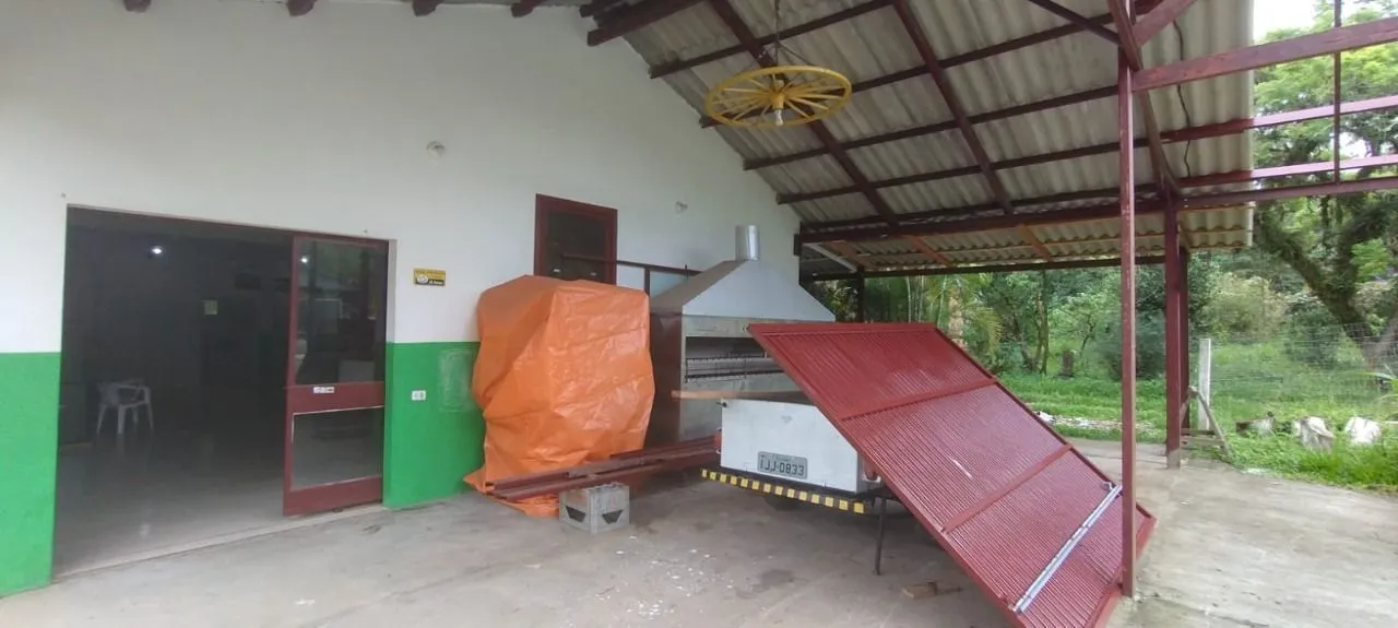 Imagem Pavilhão em Restinga