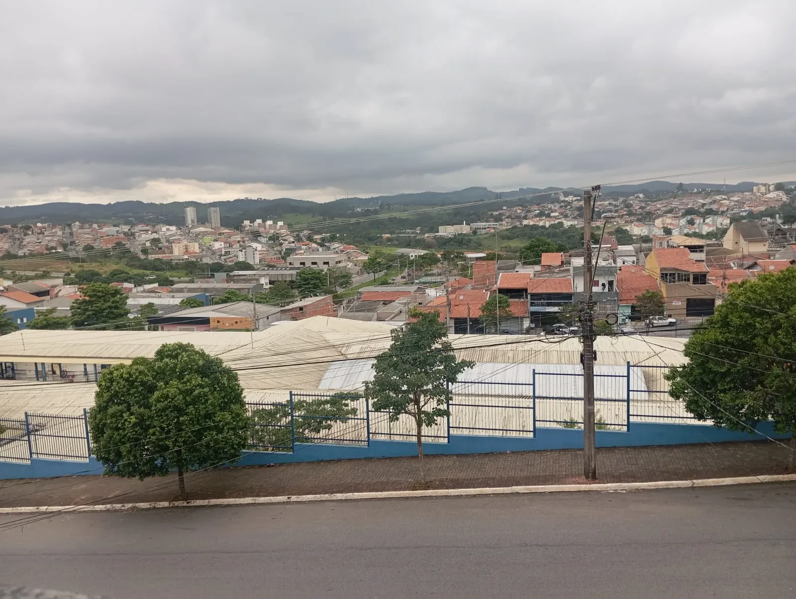 Foto do imóvel: Casa com 3 Quartos à Venda, 262 m² em Avenida Júlio Cezar Villaça, nº 98. Jardim Santa Luzia, São José dos Campos - SP