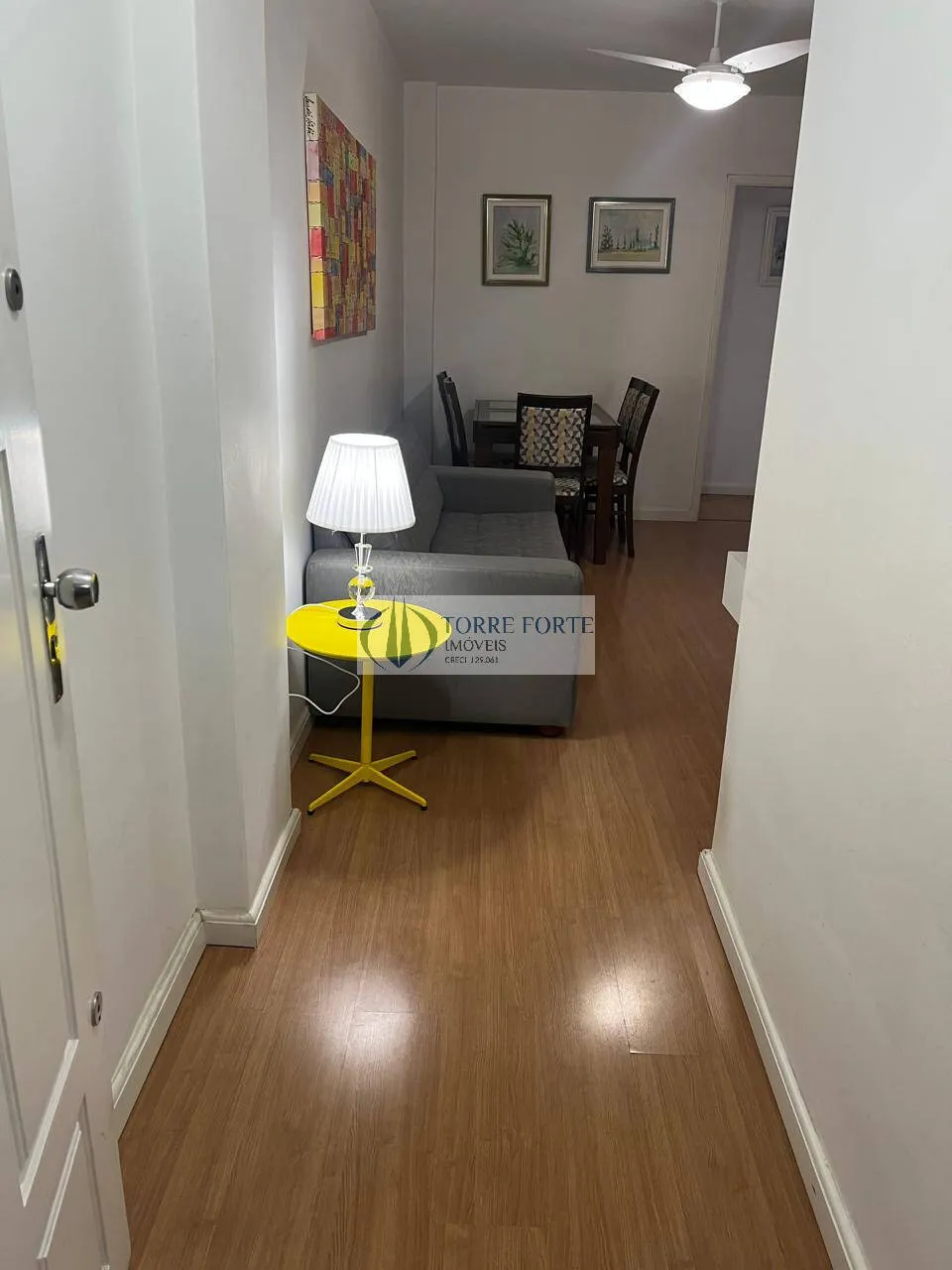 Imagem Apartamento espaçoso, com 75 m² com 2 dormitórios com excelente localização