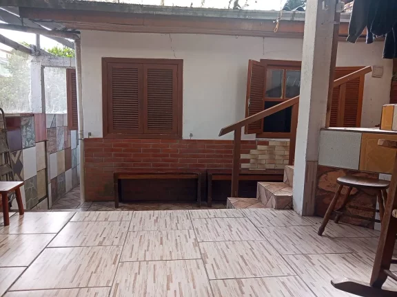 Imagem Casa de alvenaria 140m², Garagem, rua asfaltada, Krahe, Viamão
