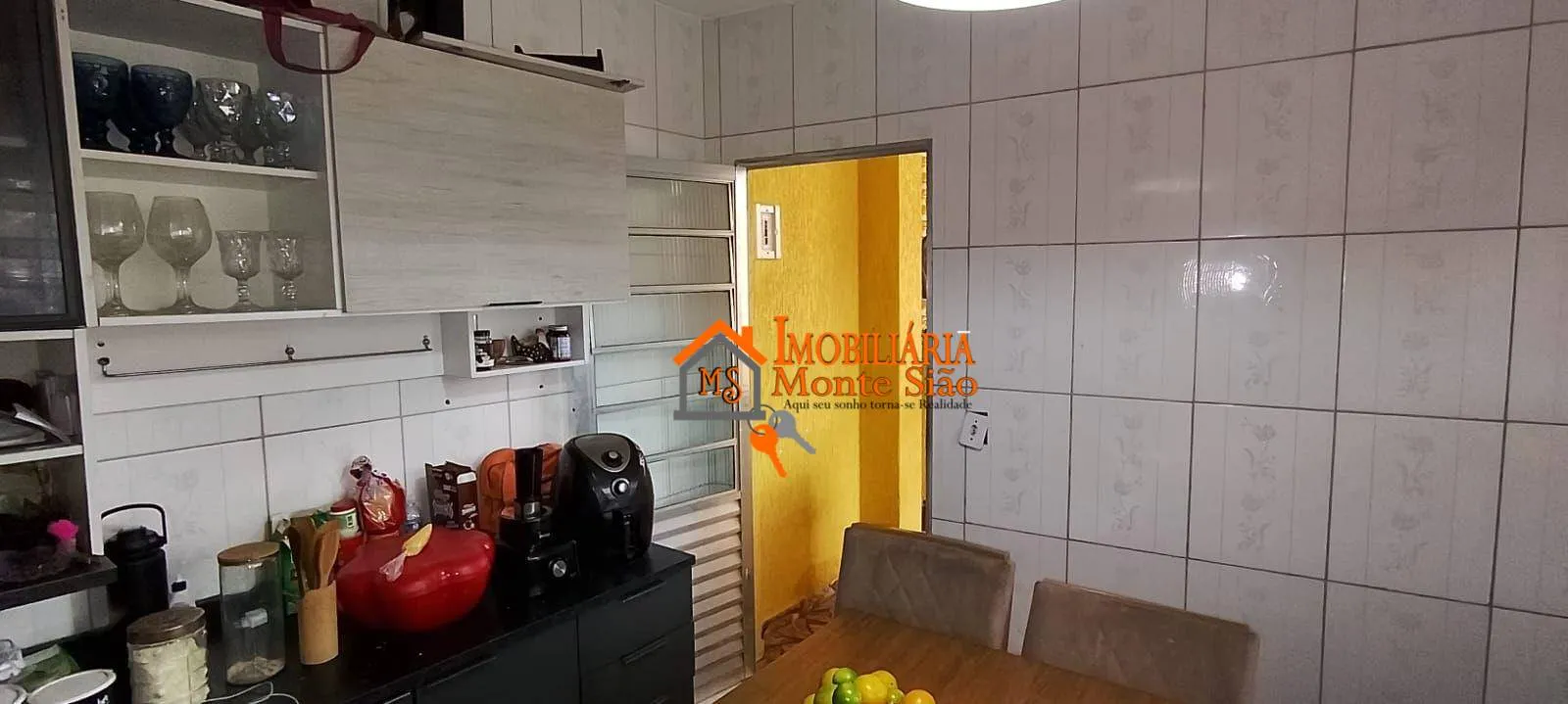 Imagem Casa com 6 dormitórios à venda, 300 m² por R$ 500.000,00 - Cidade Soberana - Guarulhos/SP