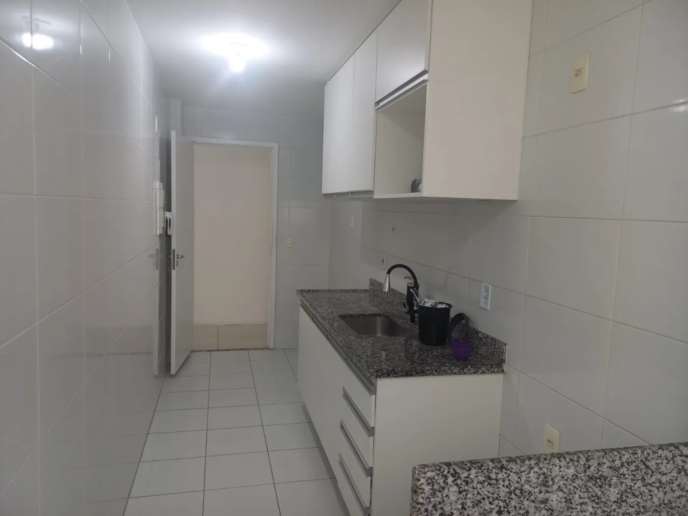 Imagem Apartamento para Venda em Rio de Janeiro, Praça Seca, 2 dormitórios, 1 suíte, 2 banheiros, 1 vaga