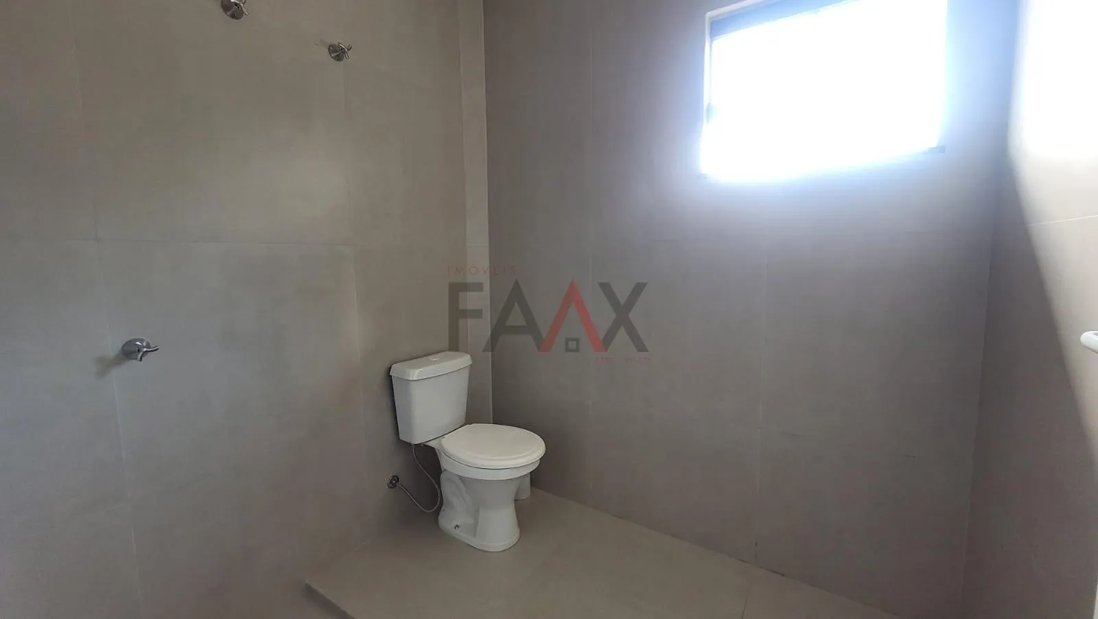 Imagem Excelente sala comercial na Xv de novembro em Guarapuava no Morro alto