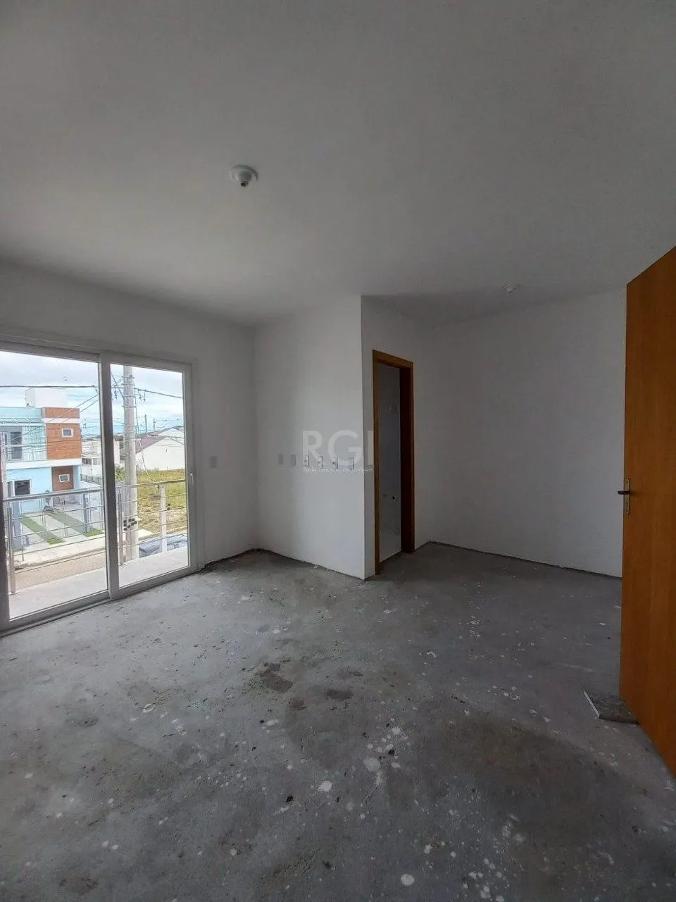 Imagem Sobrado no Bairro Aberta dos Morros - 3 Dormitórios