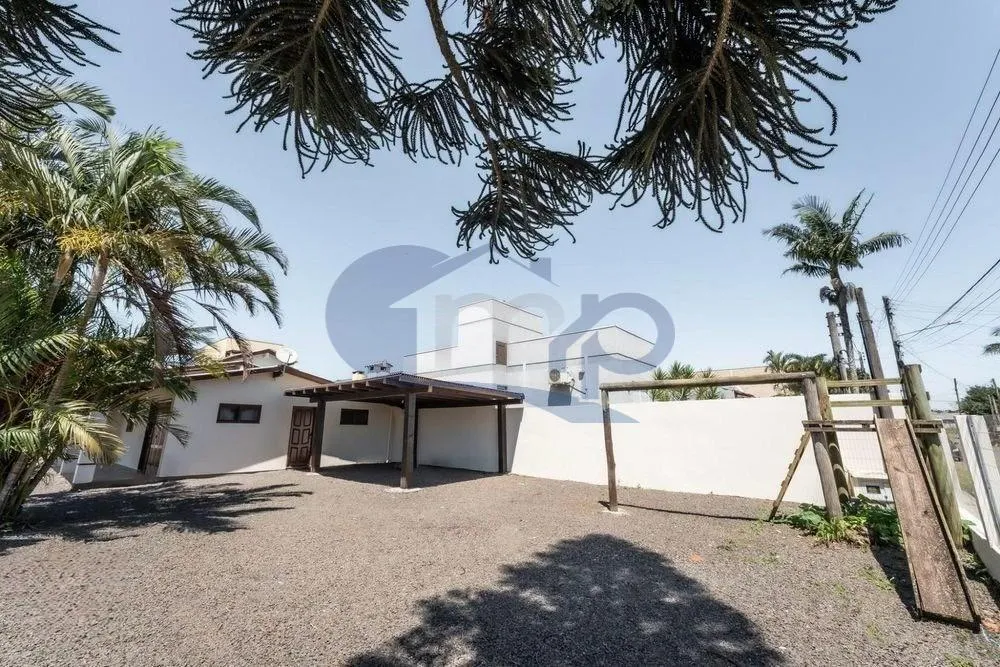 Imagem Casa a venda com 3 dormitorios na Vila Sao Joao em Torres/RS