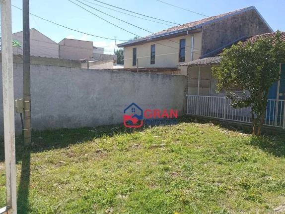 Imagem Casa à Venda no Cajuru Próxima ao Terminal Centenário