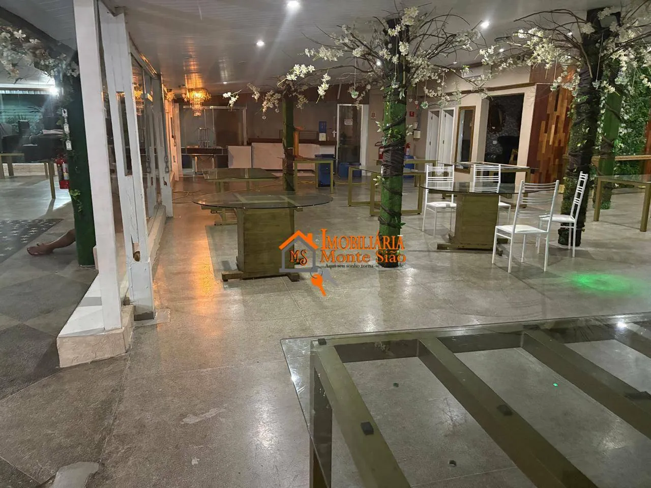 Imagem Salão para alugar, 574 m² por R$ 15.000,00/mês - Jardim Angélica - Guarulhos/SP