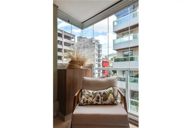 Imagem Apartamento à Venda Na Liberdade Com 1 Dormitório e 1 Vaga