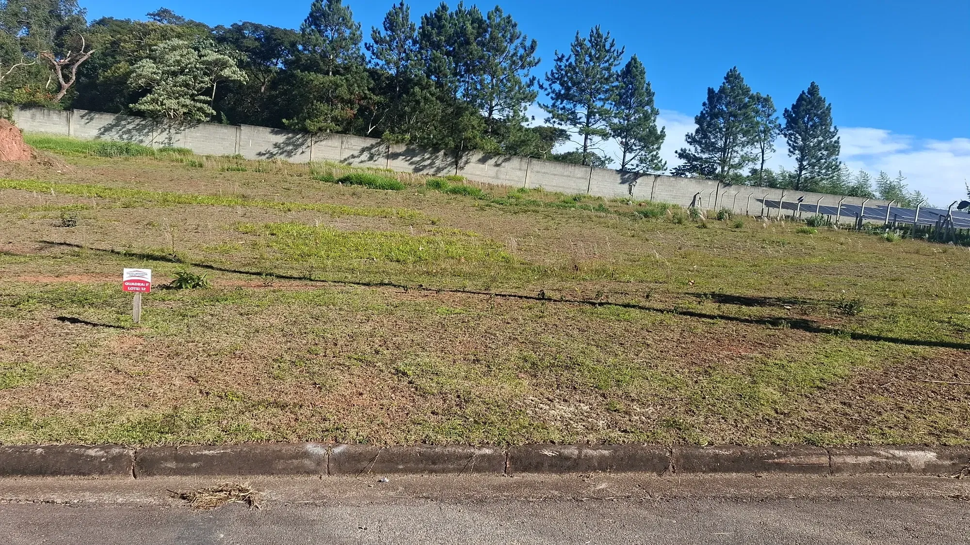 Foto do imóvel Terreno à Venda, 1013 metros em Chácara Remanso (Caucaia do Alto) - Cotia