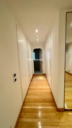 Imagem Imperdível oportunidade de investimento: Apartamento de luxo com 3 quartos e 210m² na Cerqueira César, São Paulo-SP