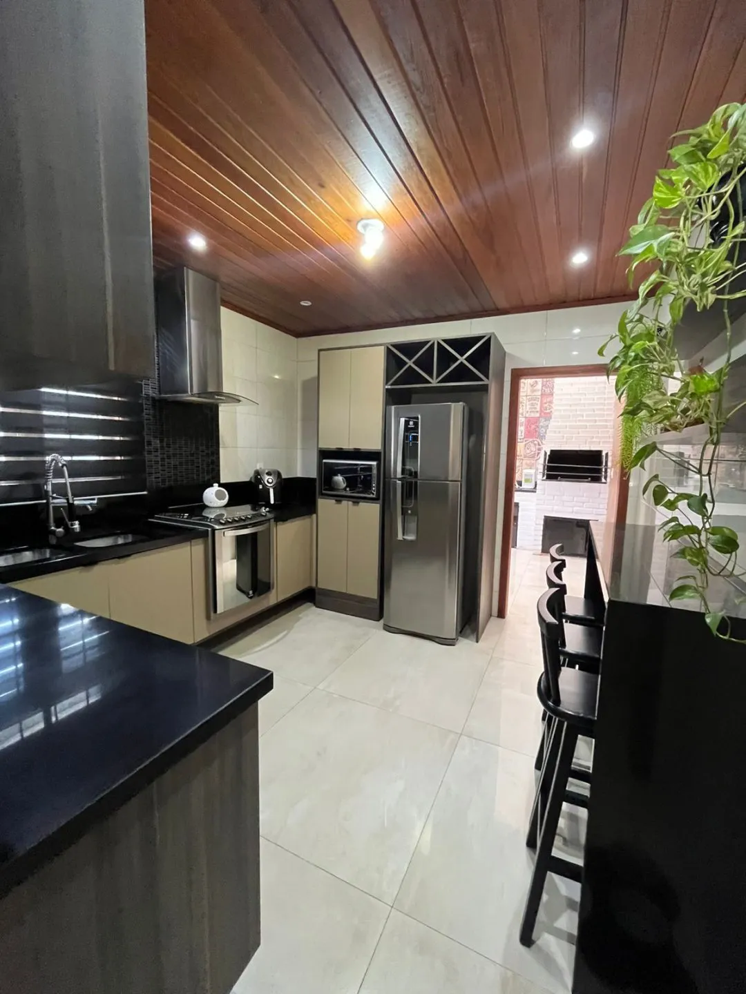 Imagem Venda de casa mobiliada com churrasqueira e lareira - no bairro Jardim Betania Cachoeirinha