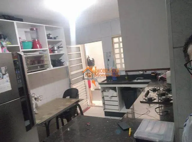Imagem Casa com 3 dormitórios à venda, 180 m² por R$ 450.000,00 - Jardim Jovaia - Guarulhos/SP