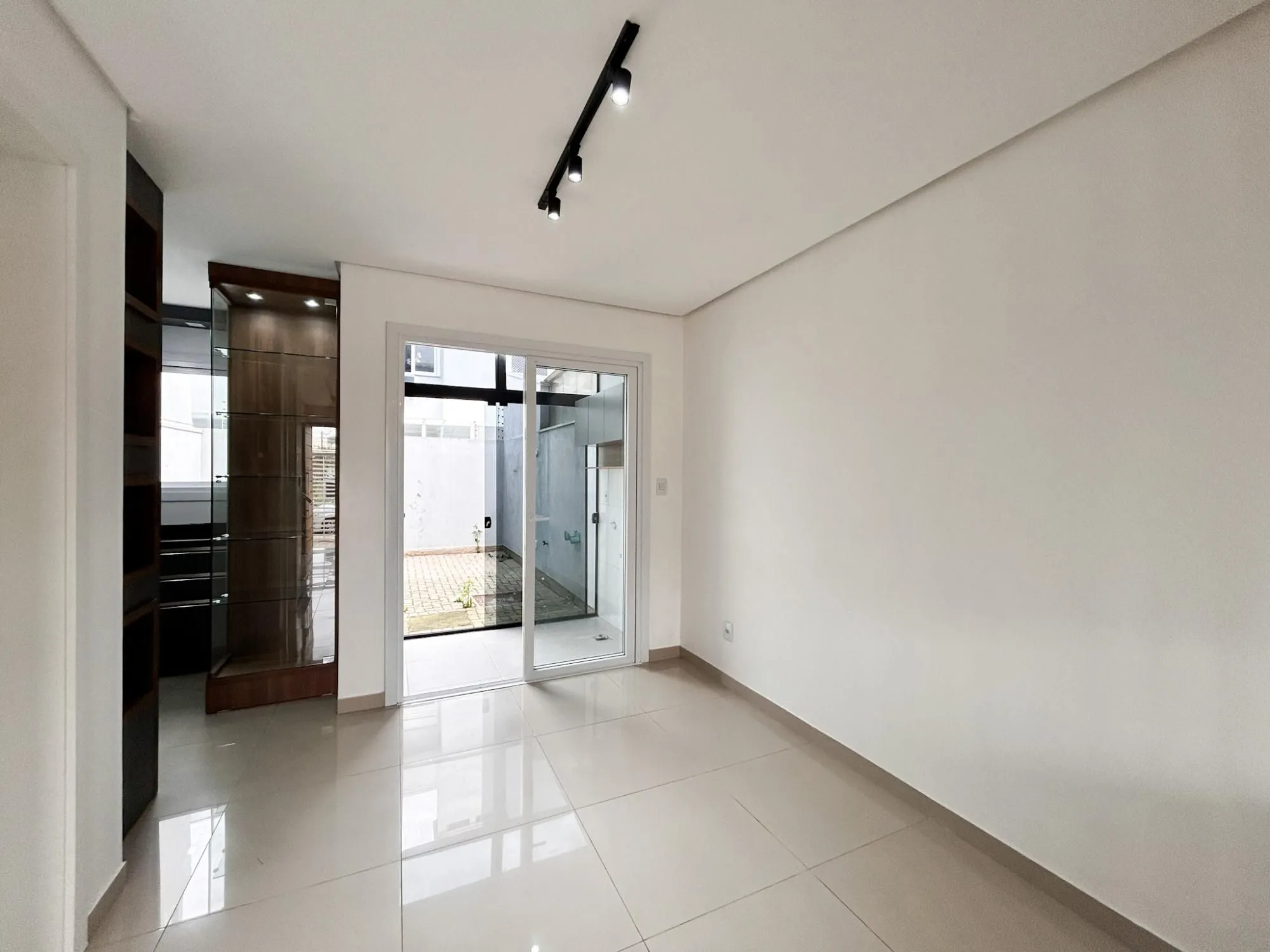 Imagem SOBRADO BAIRRO IGARA - CANOAS