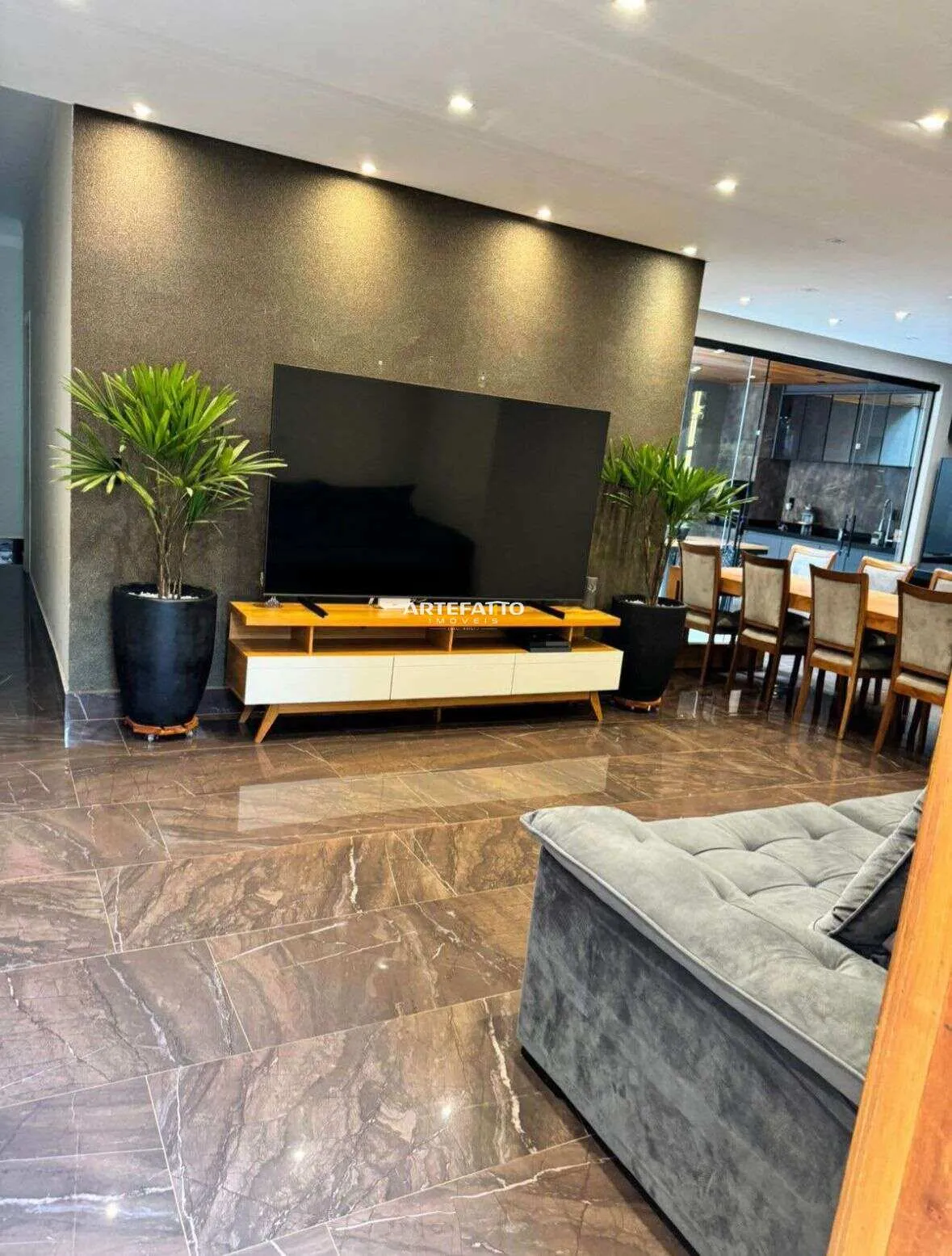 Foto do imóvel Casa à venda em Franca, Recanto Elimar, com 3 quartos, 180m2 em Rua Desembargador Godofredo José Marques Mauro