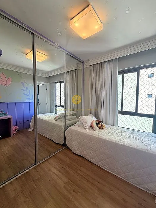 Imagem Apartamento - Venda no Elegance Garibaldi 140m² 3 suítes