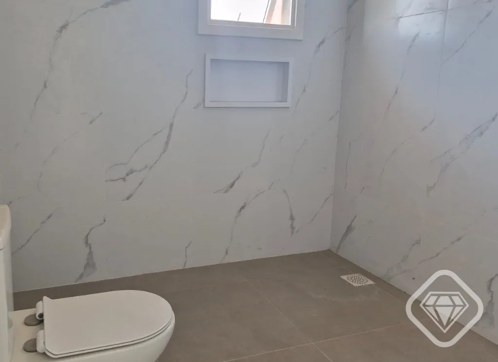 Imagem Sobrado novo, nunca habitado, no Residencial Jardins do Prado, em localização estratégica, próxi...