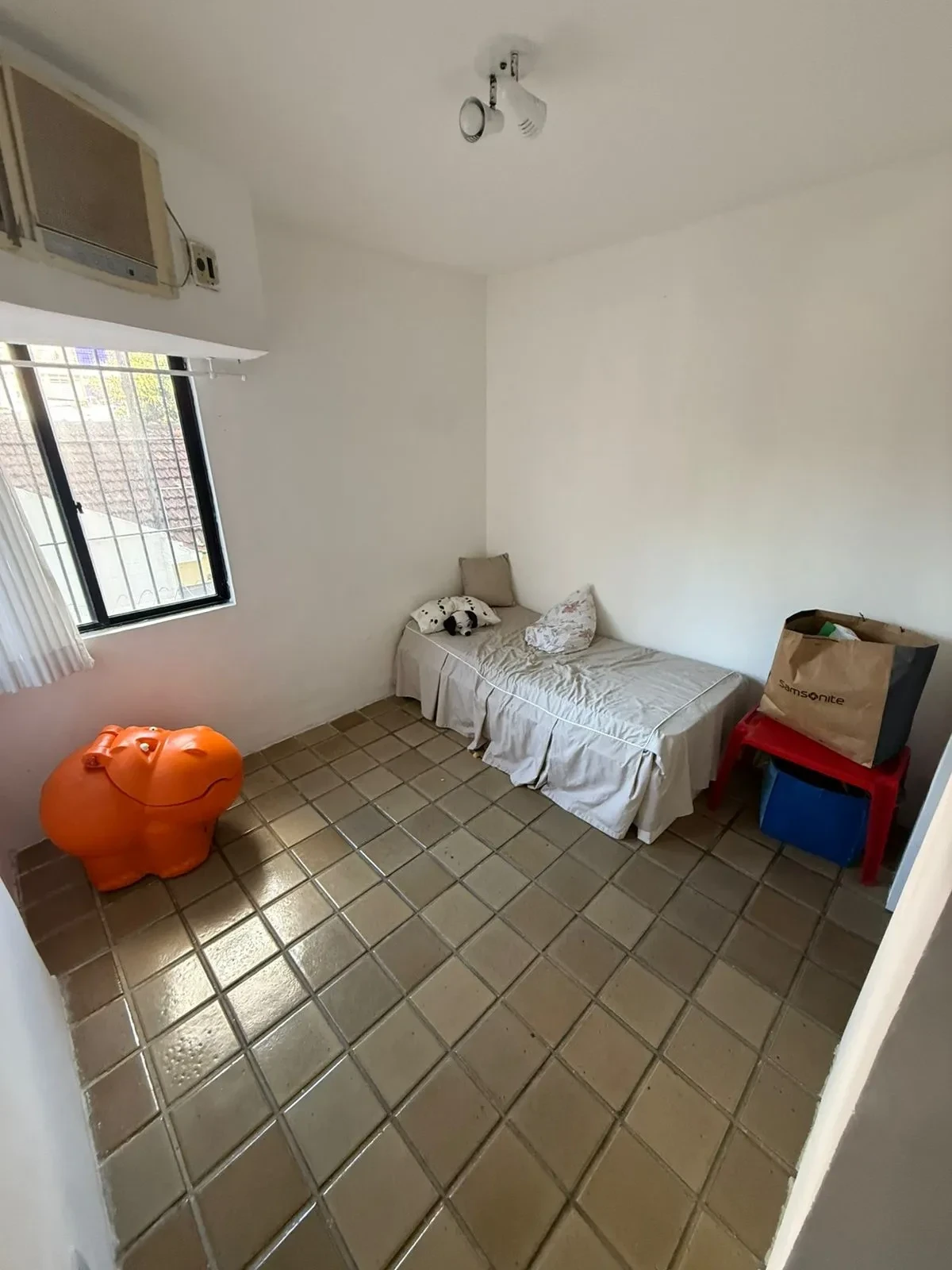 Imagem Apartamento com 4 Quartos à Venda, 280 metros em Derby - Recife