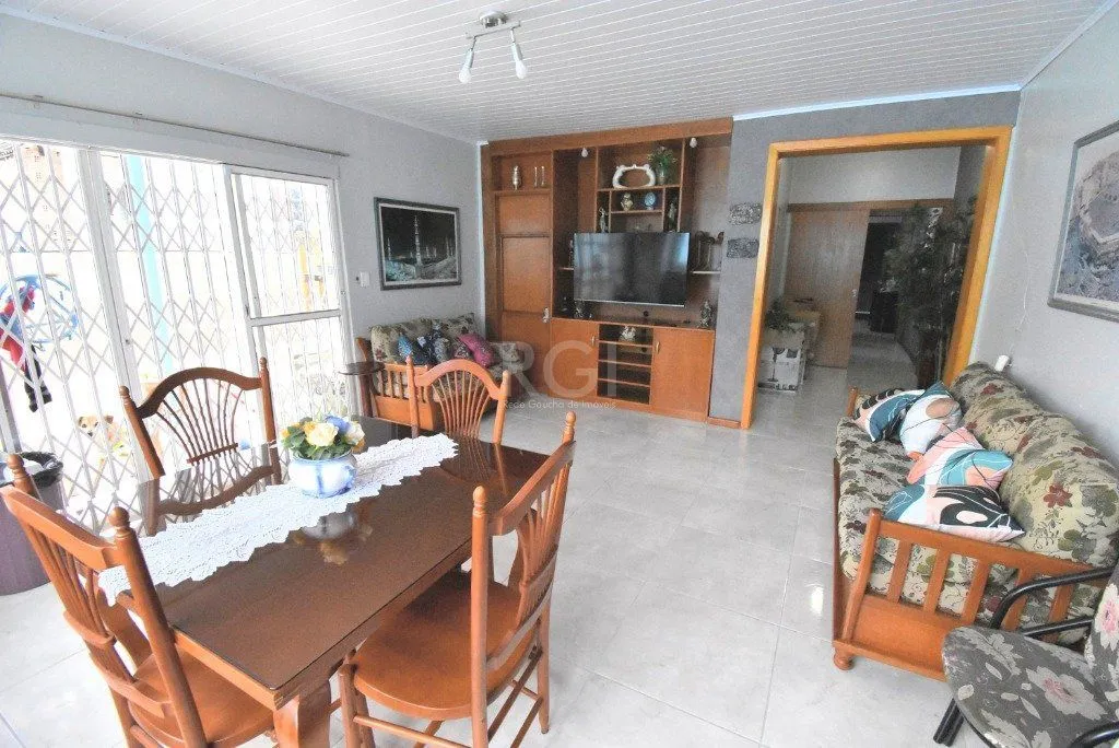 Imagem Casa para Venda - 270m², 4 dormitórios, Azenha