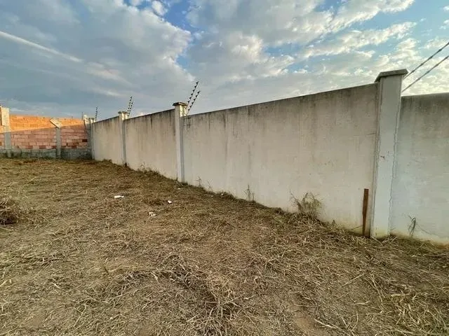 Imagem Terreno à venda 621M², Abaete, Taubaté - SP