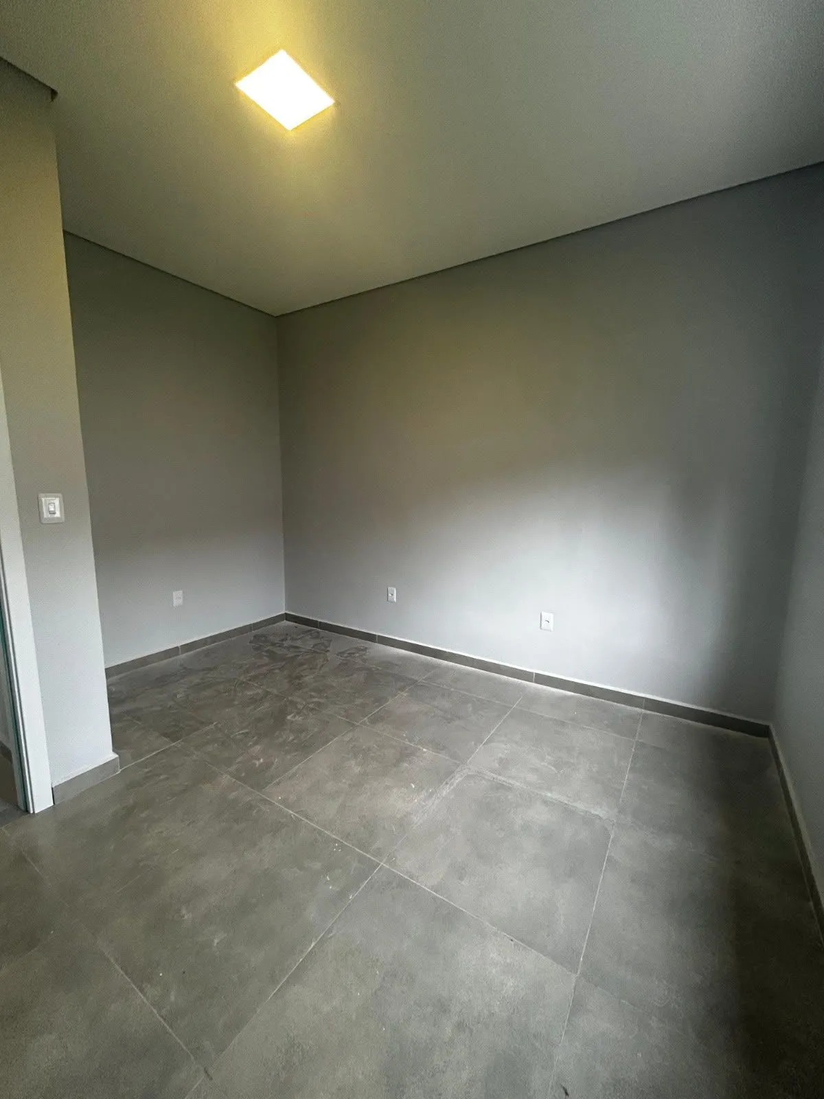 Imagem Casa a venda no bairro Parque Ipiranga - Gravatai