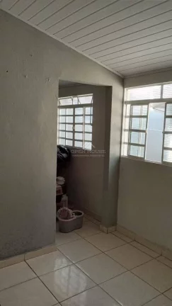 Imagem CASA COM PONTO COMERCIAL