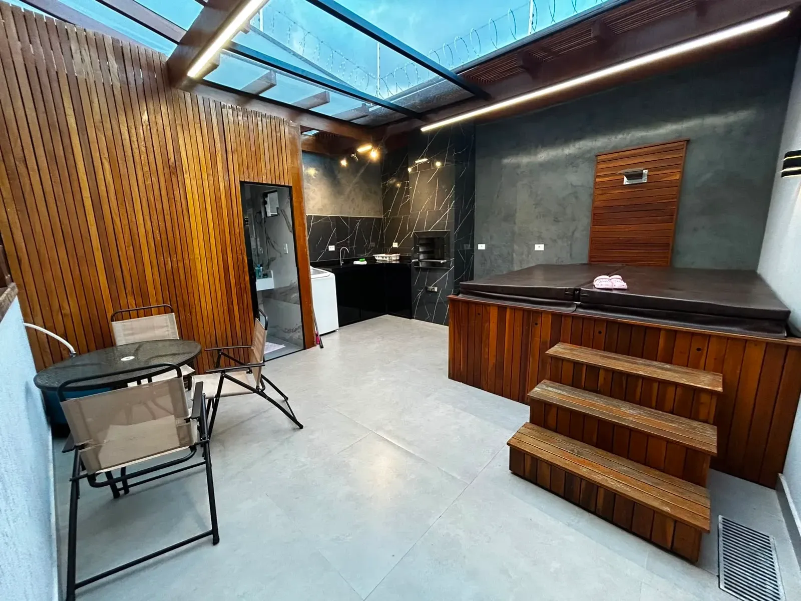 Imagem Sobrado com 3 Quartos à Venda, 170 m² em Parque Urupês - Taubaté