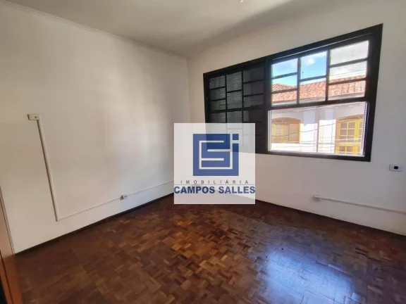 Imagem Casa com 3 dormitórios para alugar por R$ 1.901,28/mês - Centro - Socorro/SP