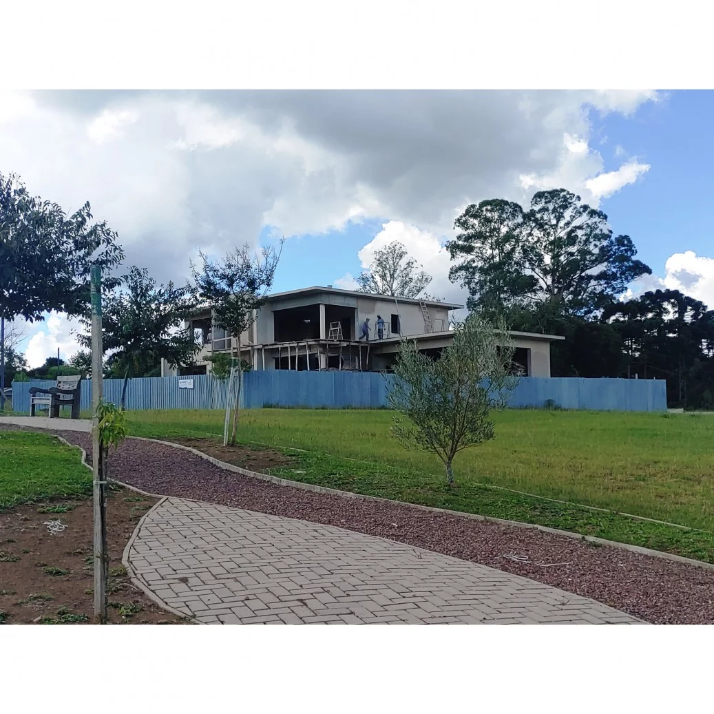 Imagem Terreno em condomínio 3 quartos sendo 1 suíte para venda no bairro Pedancino em Caxias do Sul