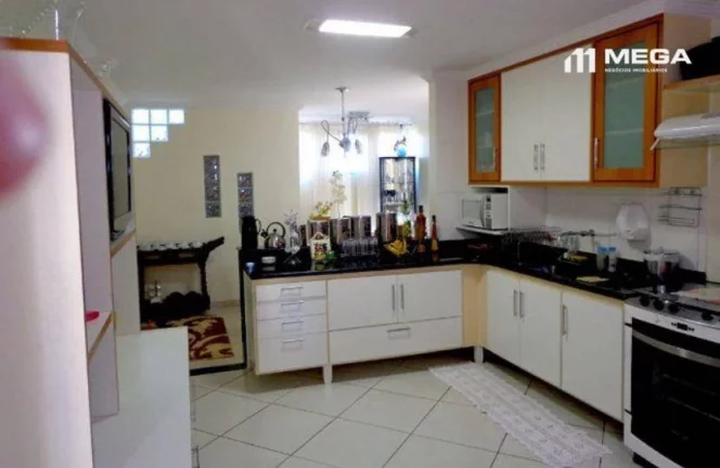 Imagem Casa com 3 dormitórios à venda, 300 m² por R$ 800.000,00 - Itacibá - Cariacica/ES