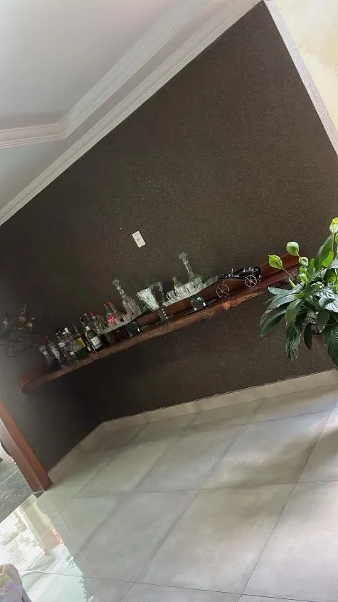 Imagem BELÍSSIMA CASA À VENDA EM BETIM/ 180 m²