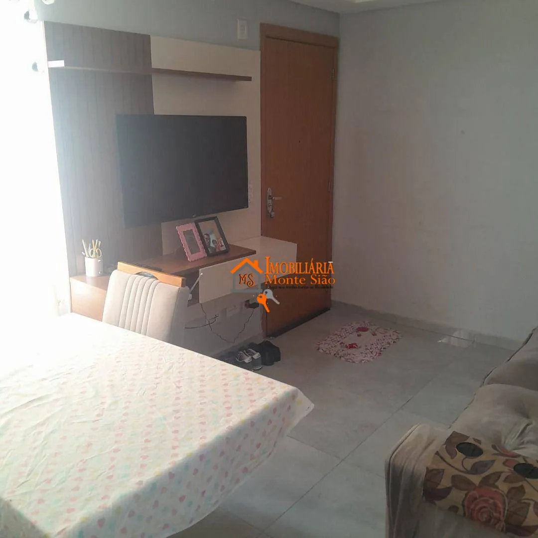Foto do imóvel Apartamento com 2 dormitórios à venda, 45 m² por R$ 270.000 - Água Chata - Guarulhos/SP