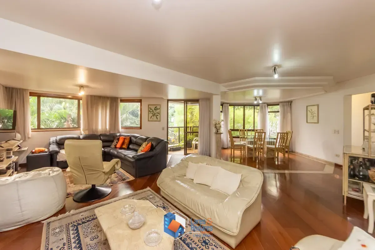 Foto do imóvel Apartamento para venda em Vila Mariana com 4 quartos, sendo 3 suítes, 186m² em Rua Doutor Nicolau de Sousa Queirós