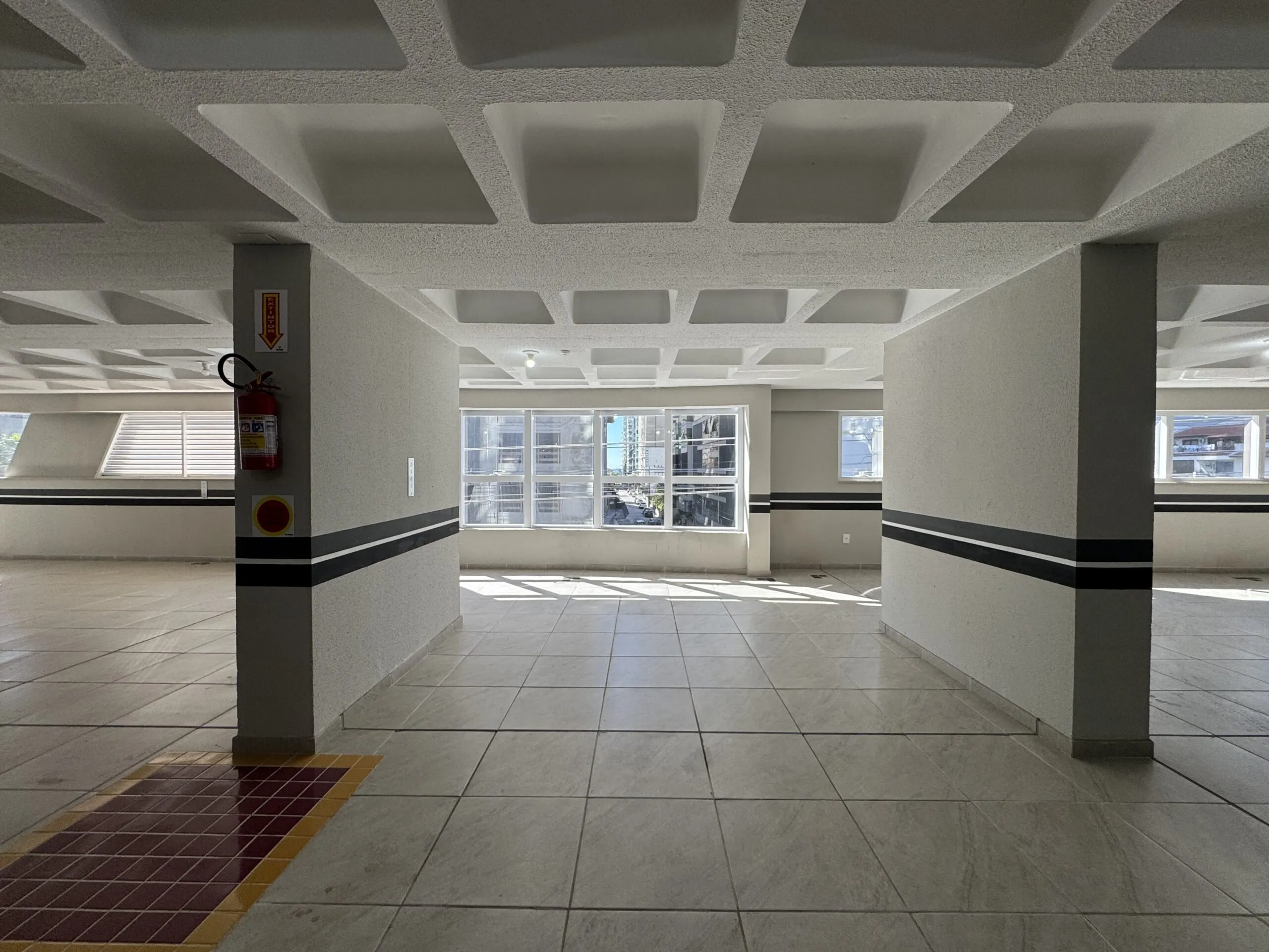 Imagem Apartamento à venda com 128.5m2 por R$ 2.550.000,00