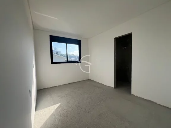 Imagem CASA RESIDENCIAL em JOINVILLE - SC, SANTO ANTÔNIO