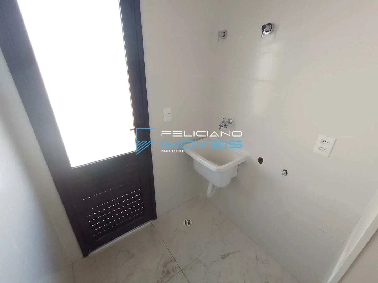 Imagem Apartamento com 2 quartos, Aviação, Praia Grande - R$ 760 mil, Cod: 7470