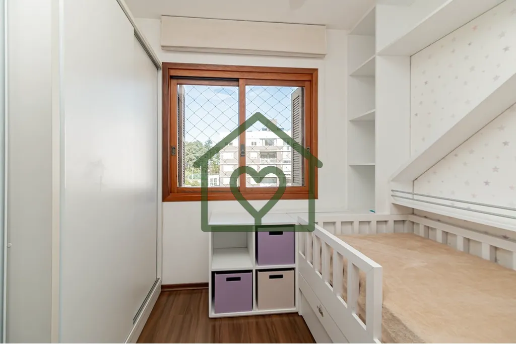 Imagem APARTAMENTO DE 87m² COM 3 DORMITÓRIOS (1 SUÍTE), BANHEIRO SOCIAL, SALA COM LAREIRA, COZINHA COM C...