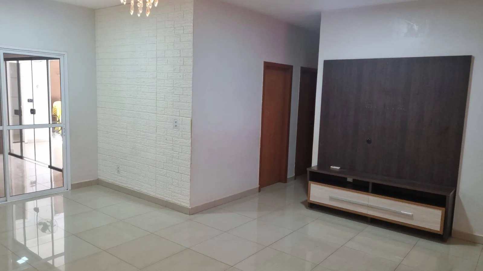Imagem Casa 3 quartos no Condominio Solar da Chapada Bairro Morada da Serra