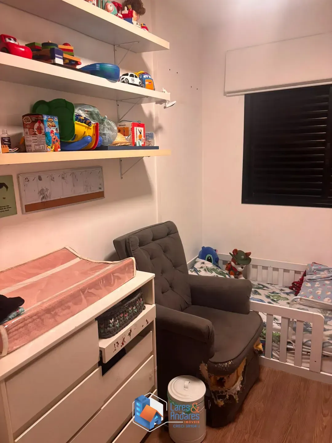 Imagem Apartamento para venda em Chácara Inglesa com 3 quartos, sendo 1 suíte, 71m²