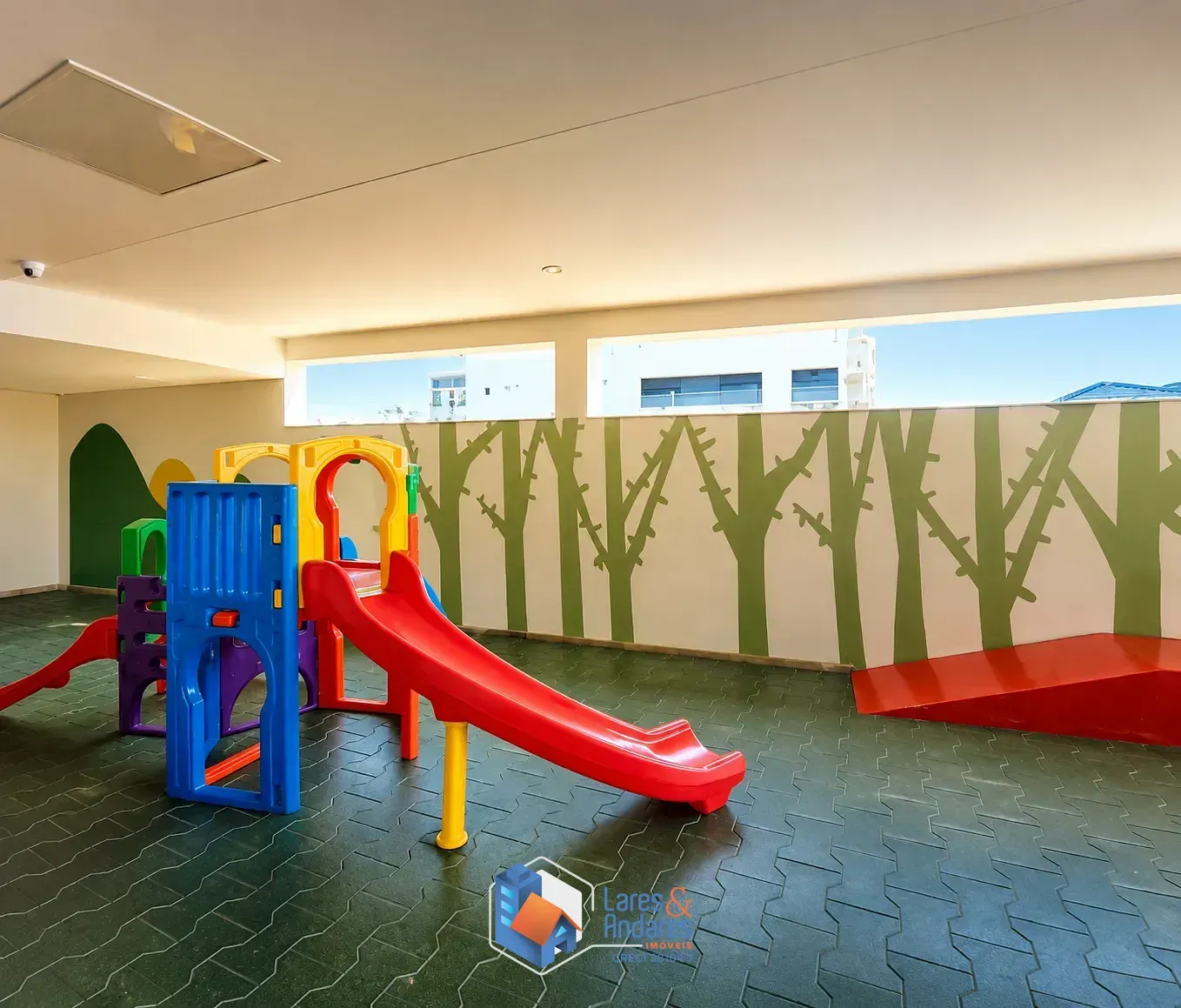 Imagem APARTAMENTO PARA LOCAÇÃO COM EXCELENTE LOCALIZAÇÃO, 2 DORMS, SALA AMPLA COM SKIN GLASS, AMPLA INFRAESTRUTURA DE LAZER, 1 VG - LAUZANE PAULISTA - SP.