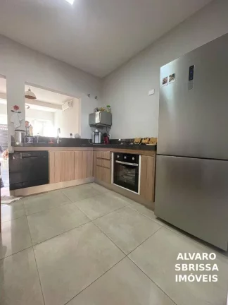 Imagem Casa com 2 dormitórios à venda, 105 m² por R$ 660.000,00 - Vila Gardiman - Itu/SP