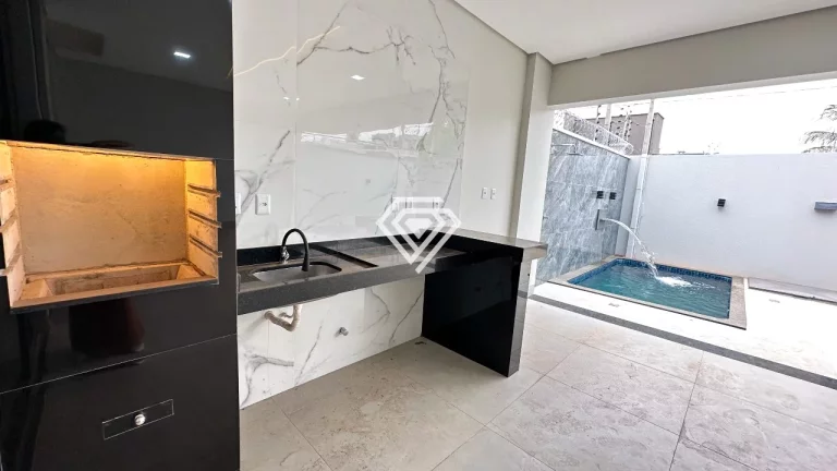 Imagem Casa 3 Suítes, 164 m² c/ Lazer