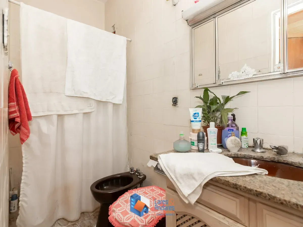 Imagem Casa para venda em Vila Penteado com 3 quartos, sendo 1 suíte, 278m²