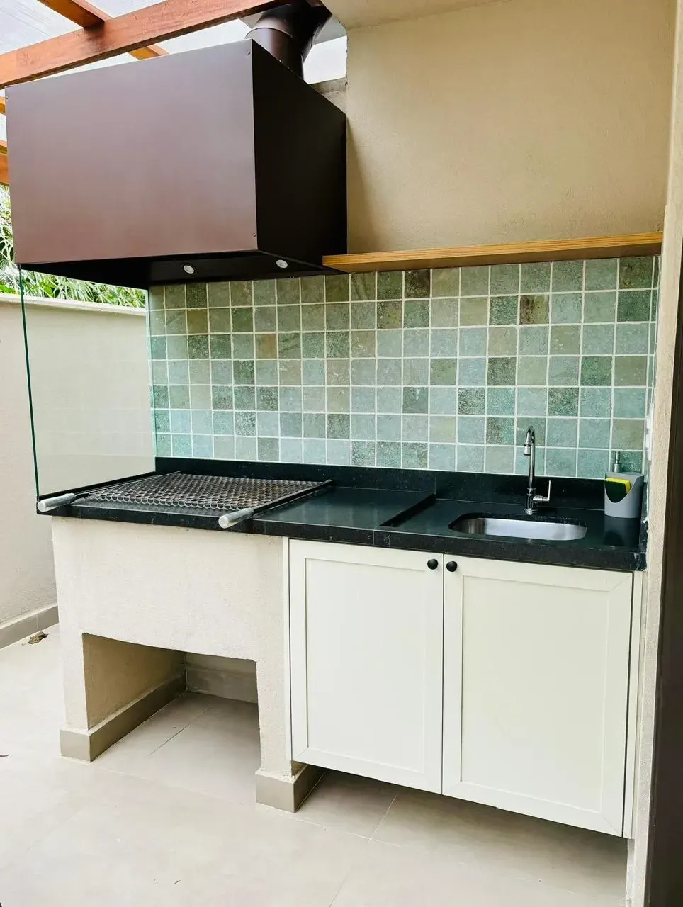 Imagem Casa de Condomínio com 4 Quartos à Venda, 202 m² em Bairro de Camburi - São Sebastião