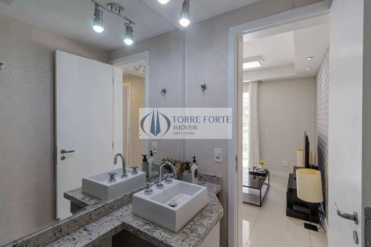 Imagem Lindo apartamento mobiliado, com 66 m², 2 dorms., sendo 1 suíte, 1 vaga