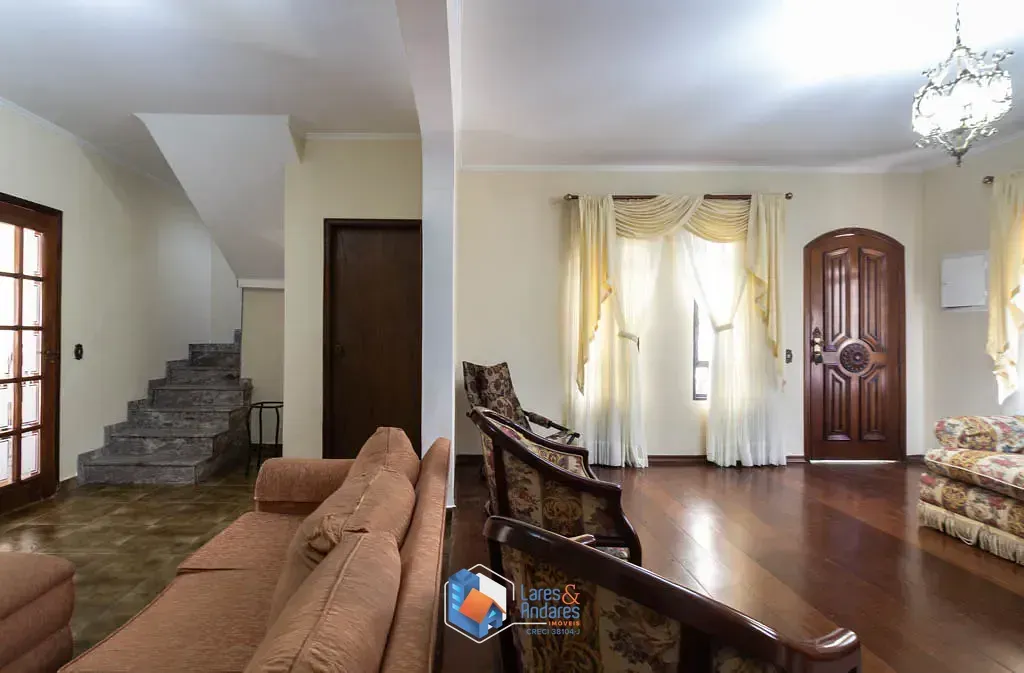 Imagem Sobrado para venda em Jardim Cidade Pirituba com 3 quartos, sendo 1 suíte, 210m²