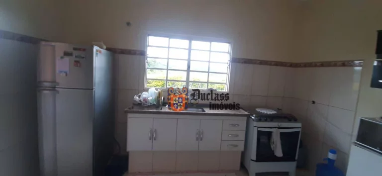 Imagem Chácara com 3 dormitórios à venda, 1000 m² por R$ 790.000,00 - Vale do Atibaia I - Piracaia/SP